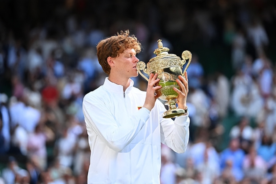 温网完胜ATP总决赛，辛纳带队取胜